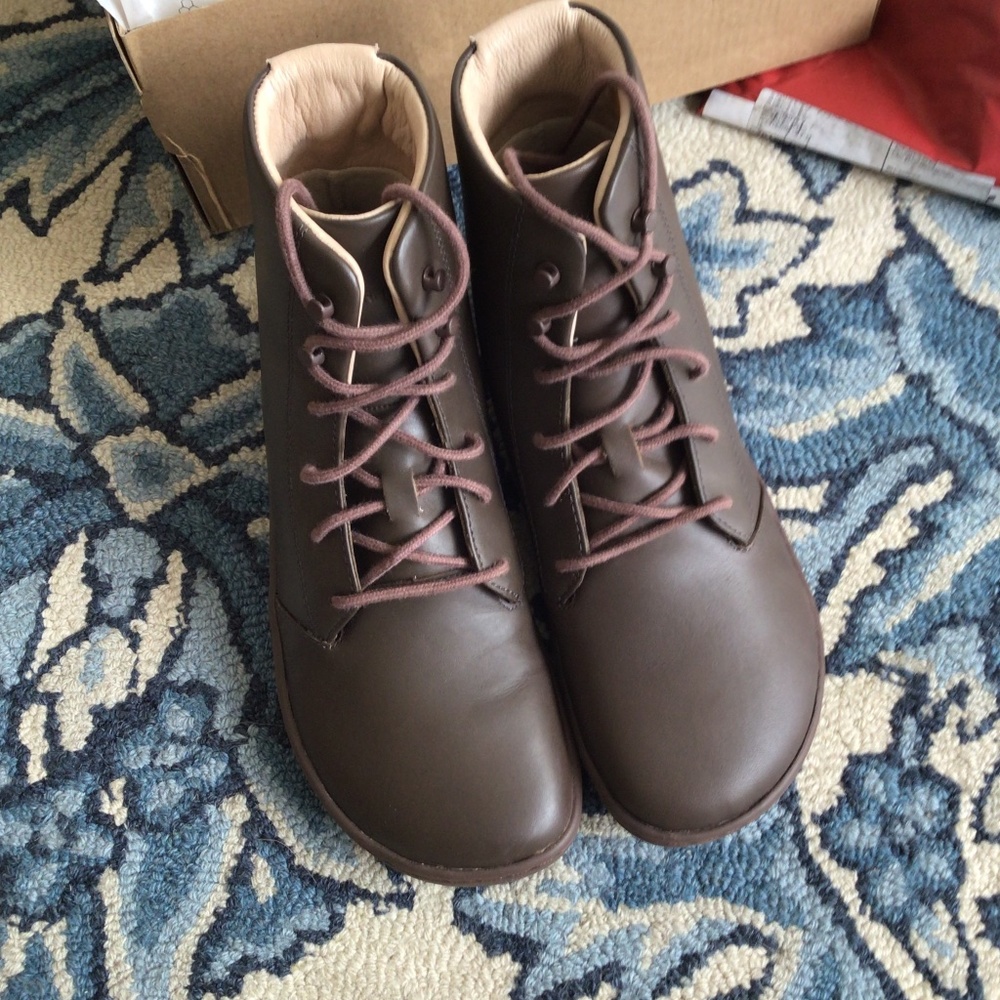 VIVOBAREFOOT  BROWN WILD HIDE GOBI’S, SIZE 36EU